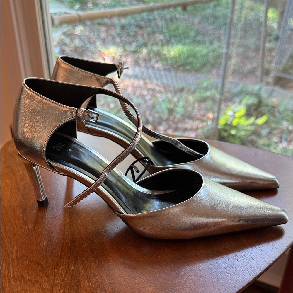 Silver Pointed Toe Heels
